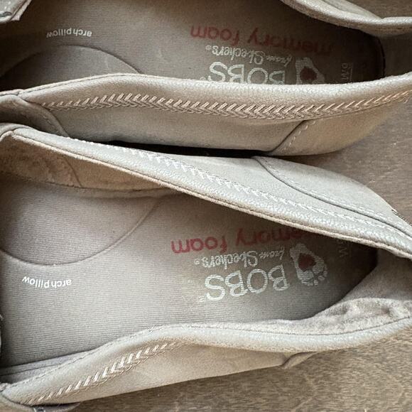 BOBS Skechers Shoes Women Size 9 Taupe Slip On Loafers Memory Foam Comfort - Picture 8 of 11